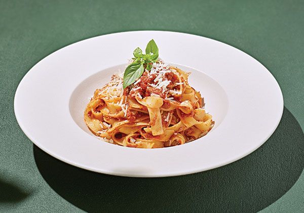 Ֆետուչինի Բոլոնեզ